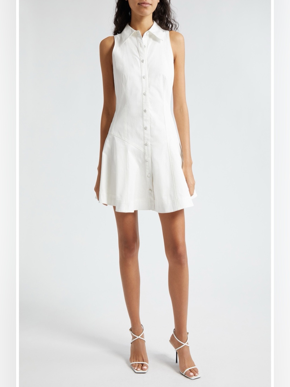 Cinq à Sept White Poppy Sleeveless Stretch Twill Shirtdress. Size 2